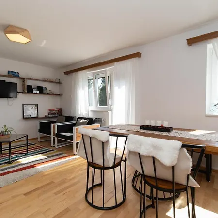 Kairos 木屋 Kupjak